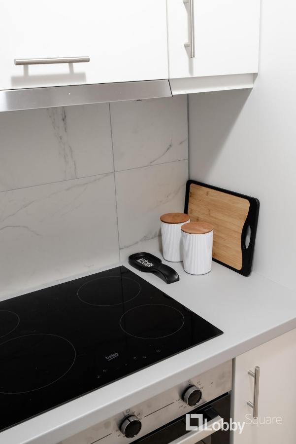 Herod Apartment By Lobbysquare Aten Exteriör bild